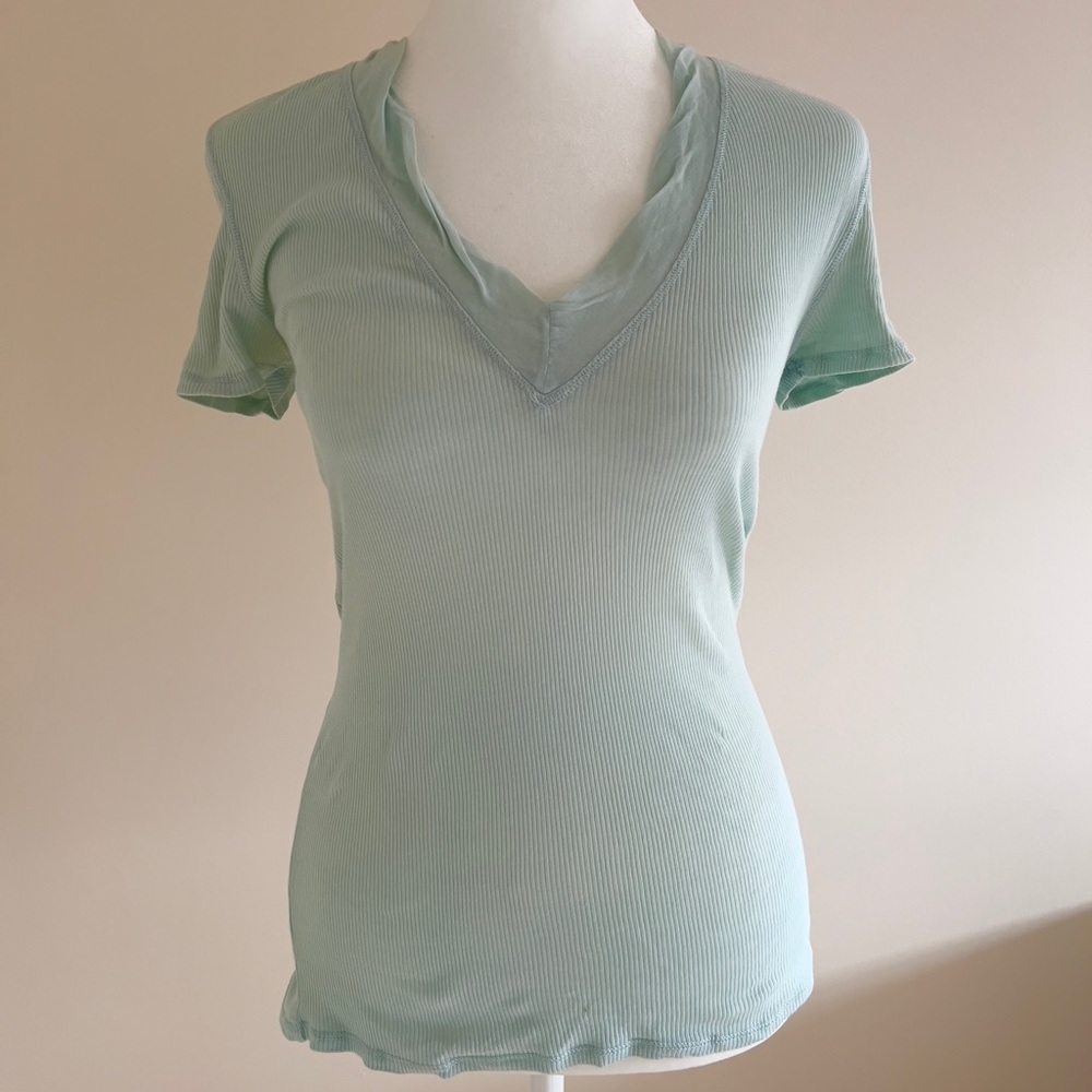 AG/Adriano Goldschmied stretchy T shirt. 100% cotton, size M, made in US